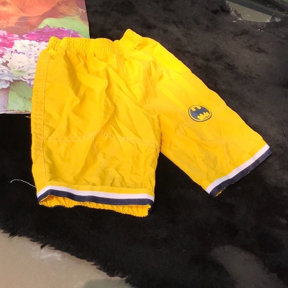 DC Comics Batman Yellow Polyester Wind Shorts Elastic Waist Boys 3T Bat Emblem - Picture 3 of 8